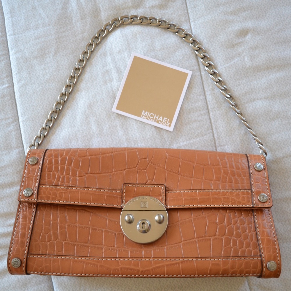 MK purse